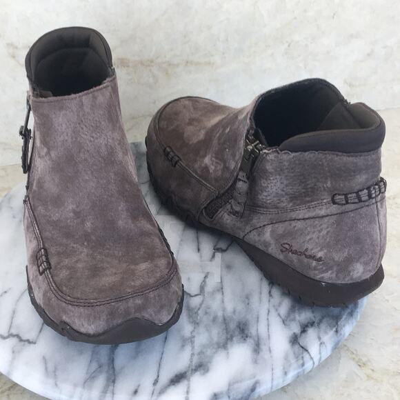 Skechers Suede Booties Women's Size 7.5 - Picture 2 of 16
